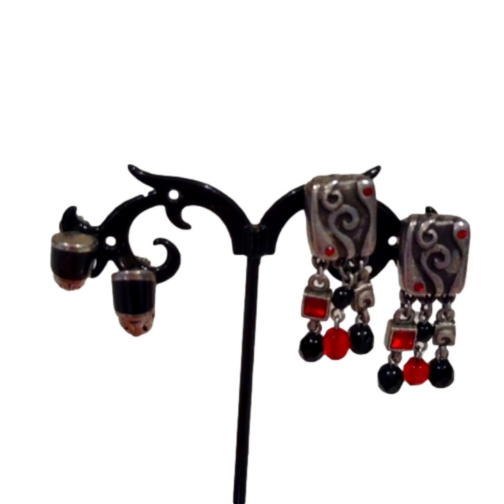 Set of Two Pairs of Earrings